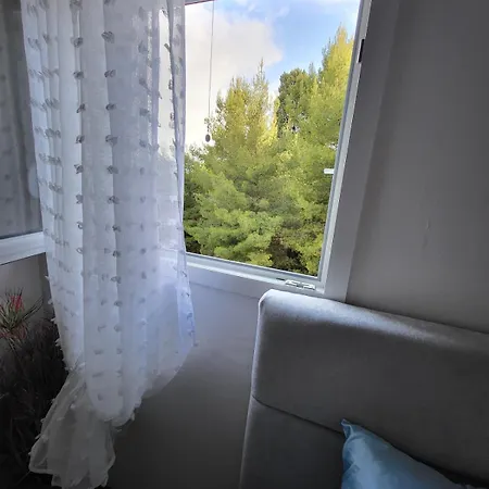 Apartmán Prostrani Moona - Blizu Centra Grada Sa Pogledom Na I Garazom
